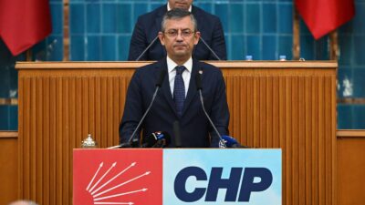Özgür Özel, TBMM'deki olağanüstü MYK sonrası Kemal Kılıçdaroğlu'nun grup toplantısı