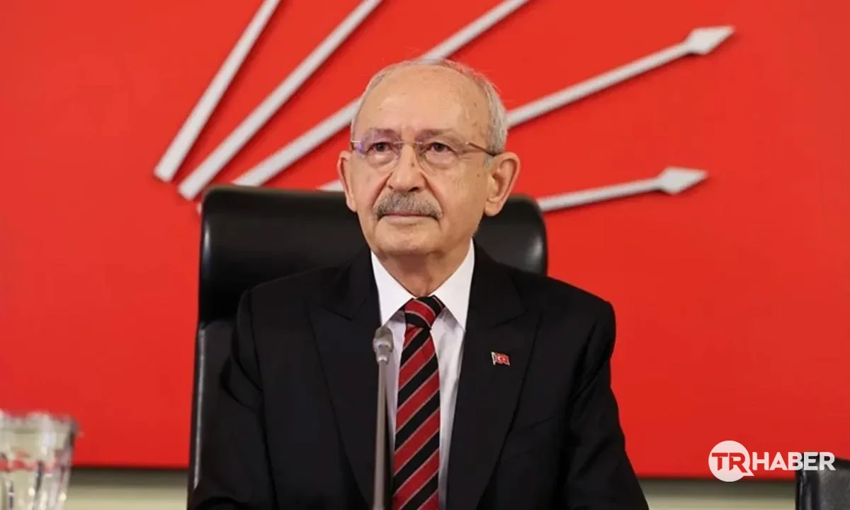 CHP’de tasfiye dalgası büyüyor: İki il başkanı ihraç edildi