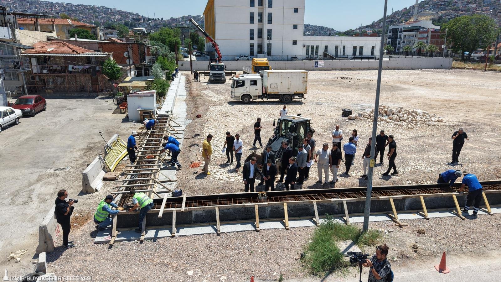 İzmir’in 100 yıllık futbol efsanesi geri dönüyor: Langar sahası stadyuma dönüşüyor