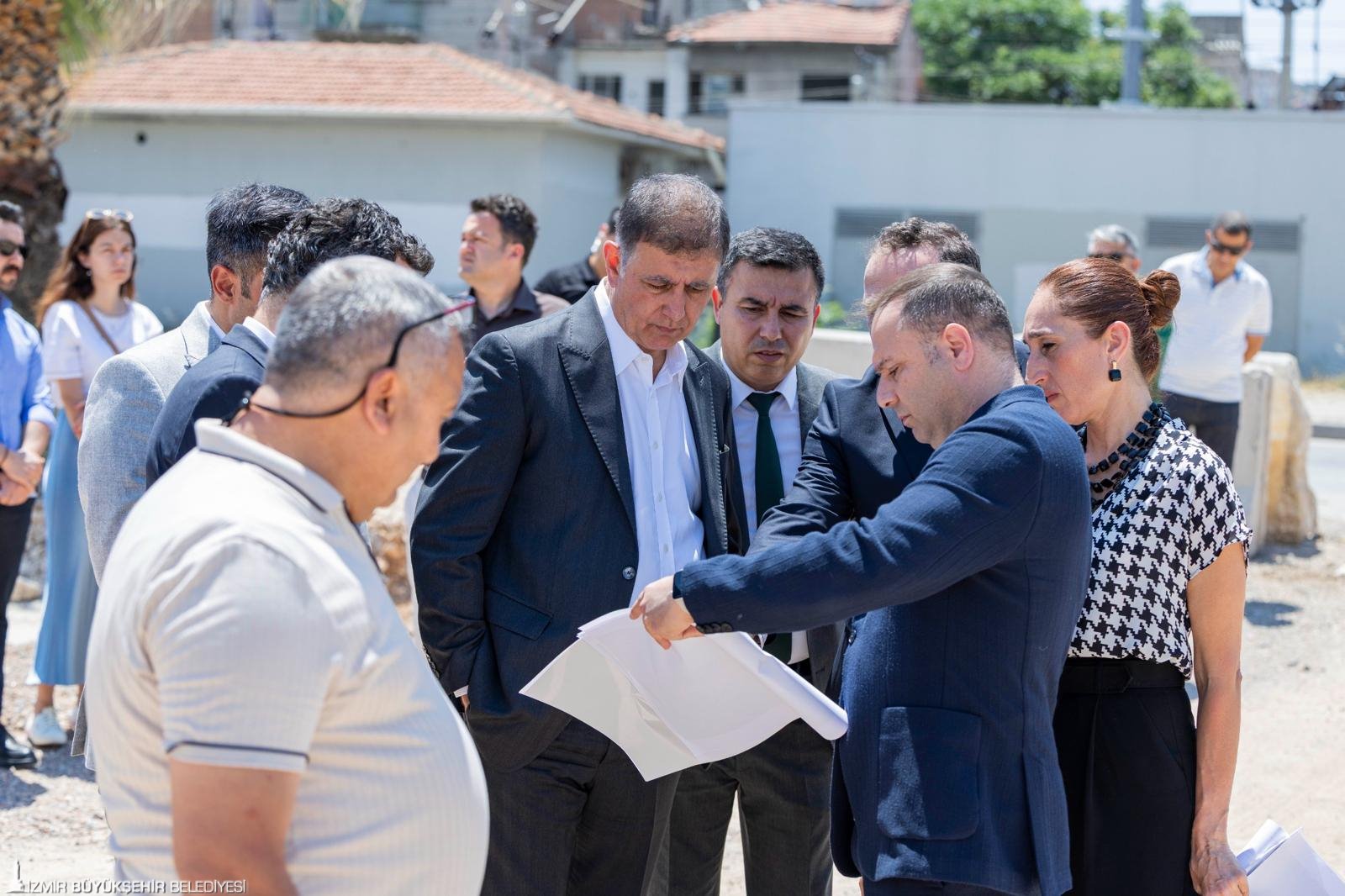 İzmir’in 100 yıllık futbol efsanesi geri dönüyor: Langar sahası stadyuma dönüşüyor