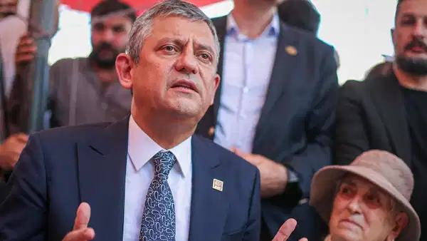 CHP’de "mutlak butlan" kararı ve genel merkezin tahliye edilmesinin ardından