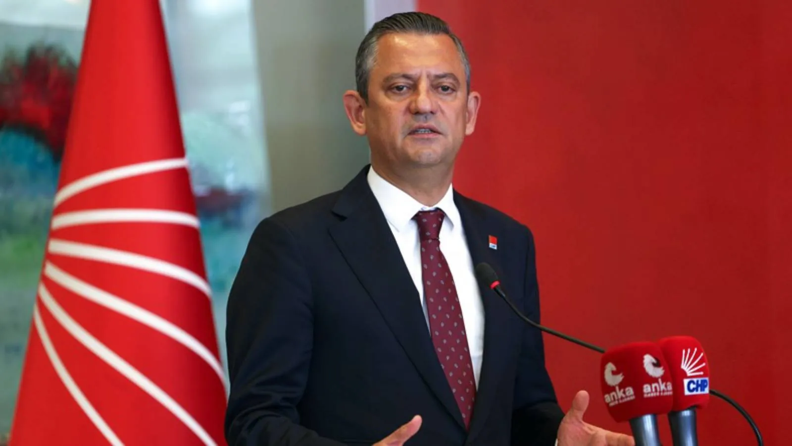 CHP’de Kurultay için salt çoğunluk sağlandı: Yarın imzalar teslim ediliyor