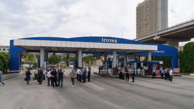 İzmir Büyükşehir Belediyesi, sözleşme süresi bittiği halde tahliye edilemeyen otogarda