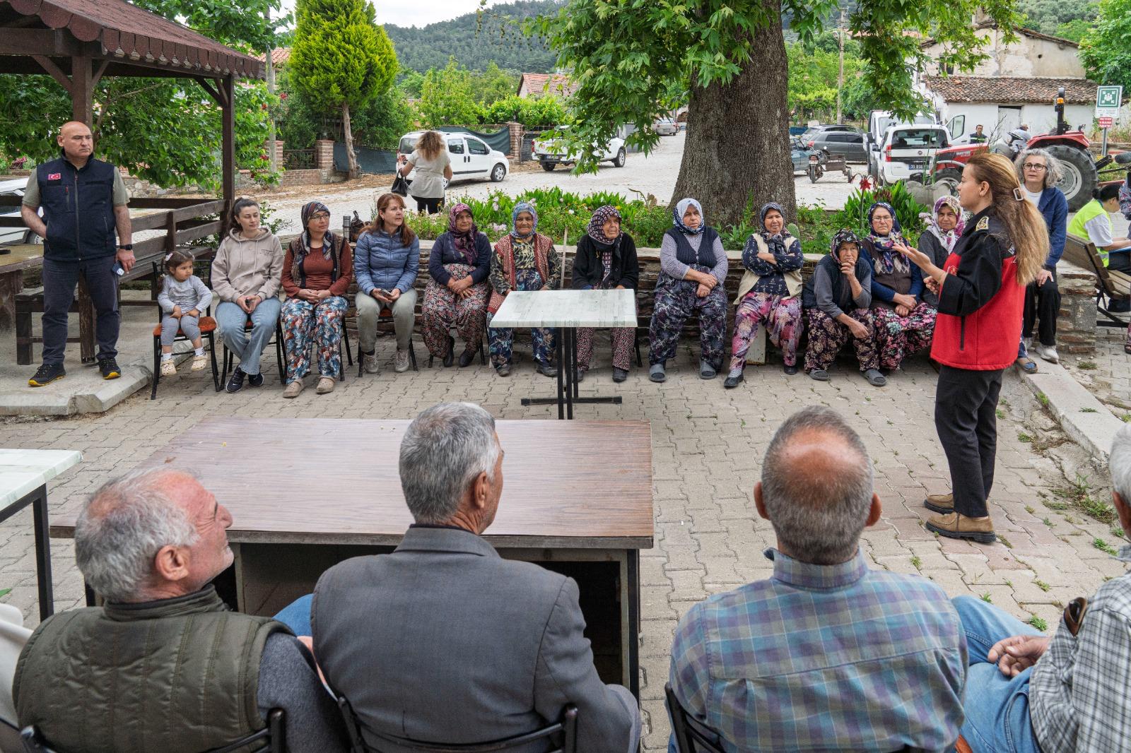 Alevlere karşı 'gönüllü' kalkan: Tire yangına karşı teyakkuzda!