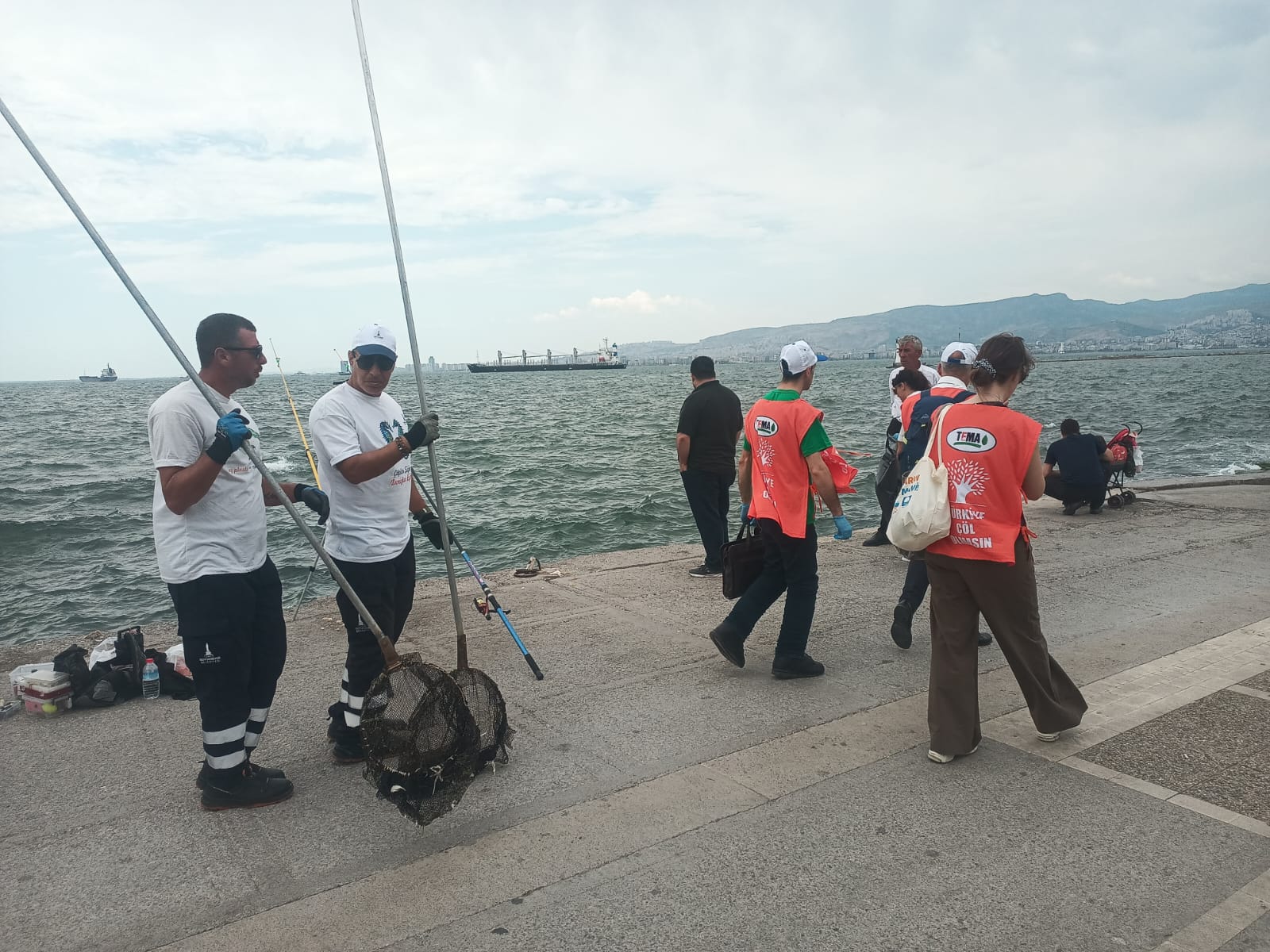 İzmir'de çevre etkinliği: "Çevre koruma ortak sorumluluğumuz"
