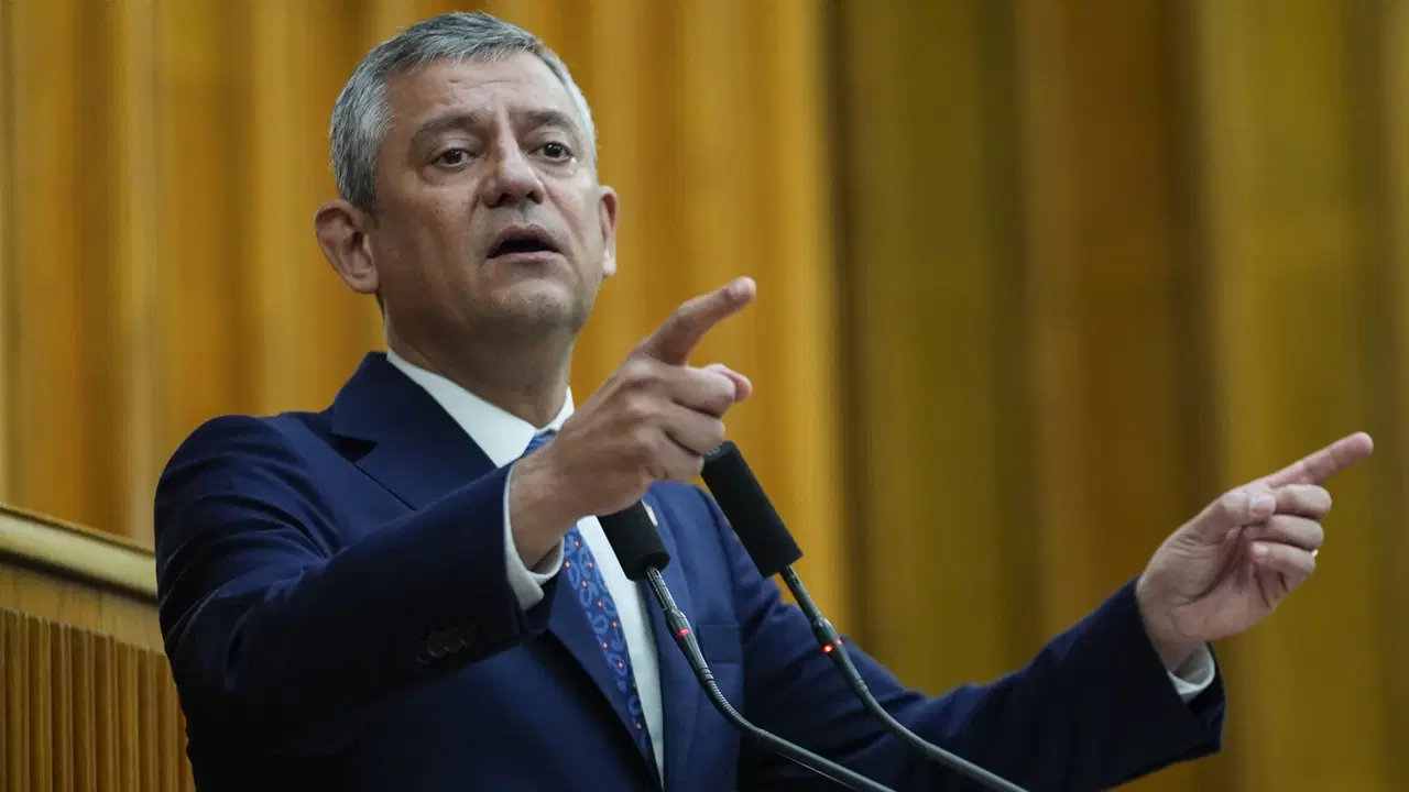 Özgür Özel Grup Toplantısında konuştu: "Derhal Kurultaya gidilmeli"