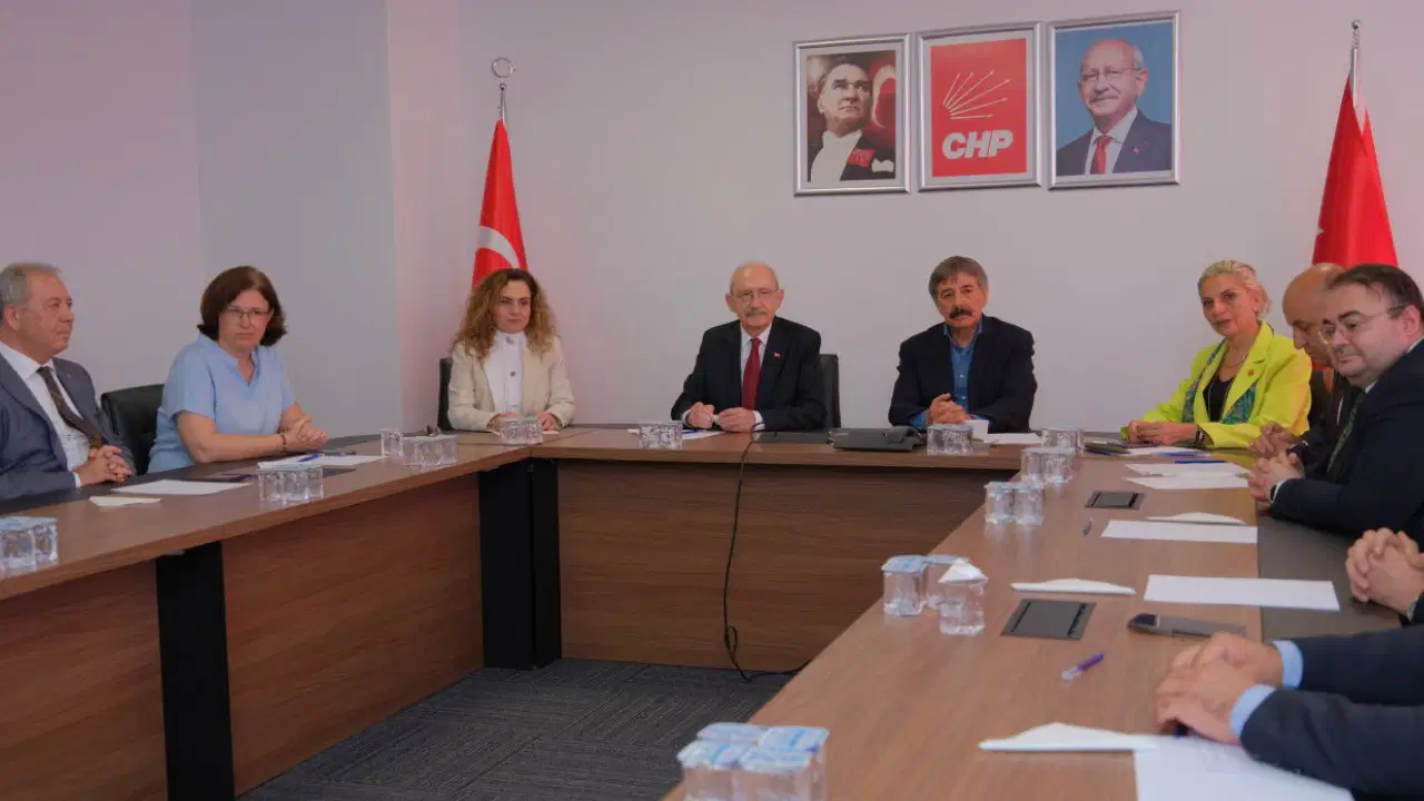 Kılıçdaroğlu yönetiminden yeni hamle: Belediye başkanları da ihraç istemiyle YDK’da