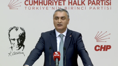 CHP Sözcüsü Müslim Sarı, görevden alınan il başkanlarının alternatif binalar