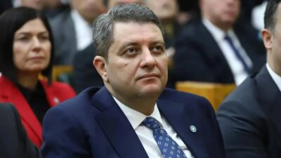 İYİ Parti'den istifa eden İstanbul Milletvekili Ersin Beyaz, AK Parti'ye
