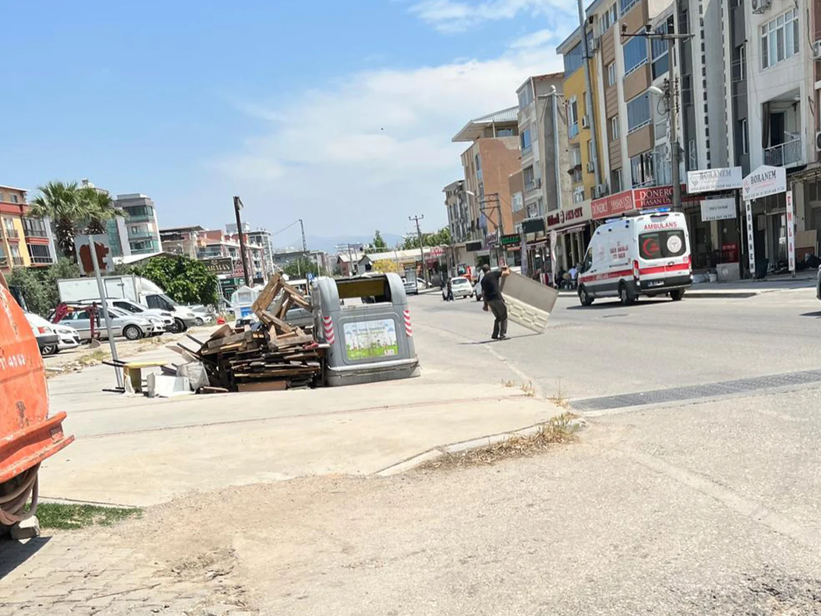 Çiğli'de kaçak döküme sıfır tolerans: Kimsenin gözünün yaşına bakılmayacak 1 Çiğli'de kaçak döküme sıfır tolerans: Kimsenin gözünün yaşına bakılmayacak