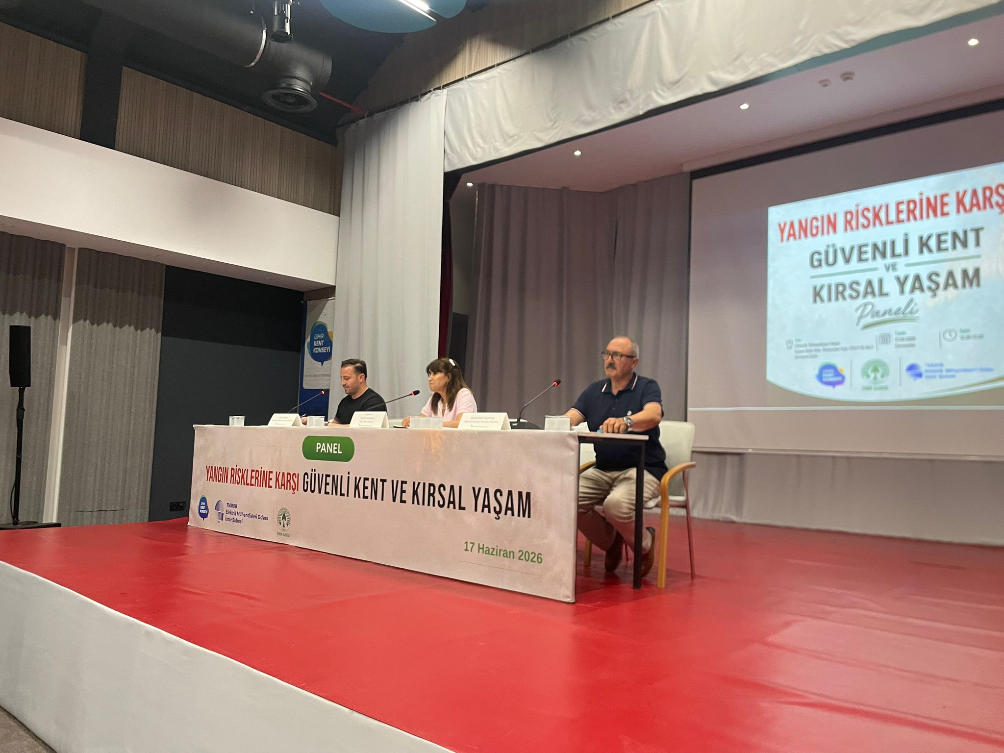 İzmir’de kırsal mahallelere dağıtılan yangın söndürme tankerleri, 2025'te bin 18