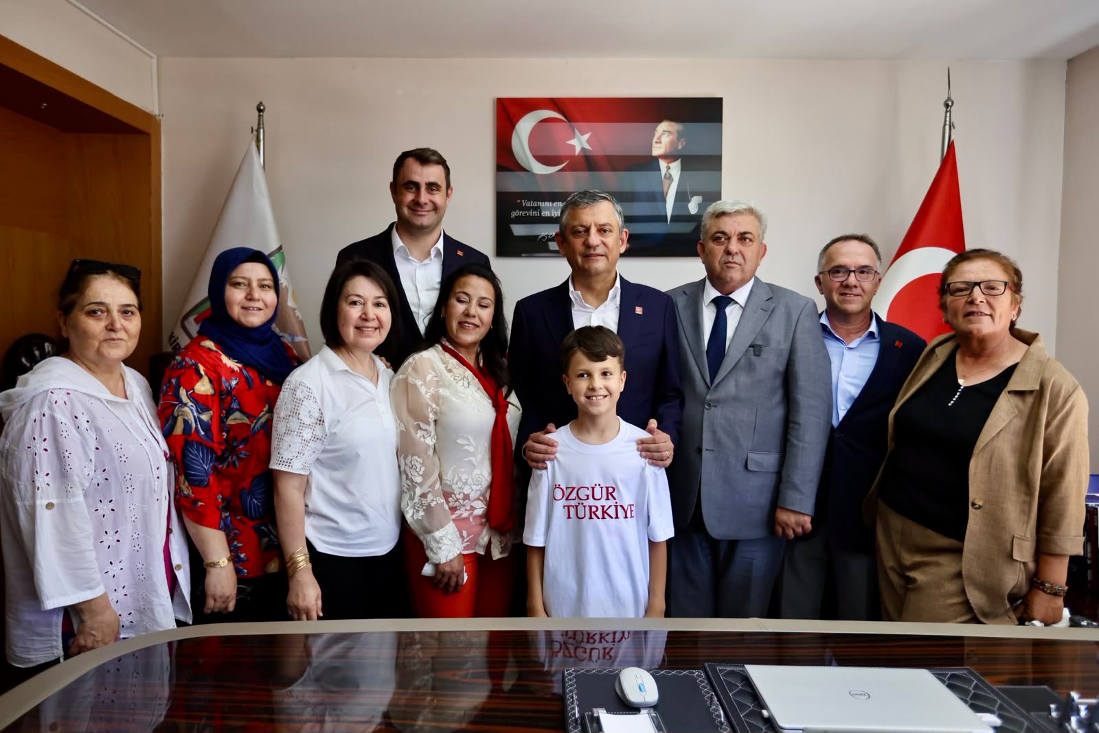 Özel Kiraz'da bank üzerinde konuştu: "Yok öyle yağma"