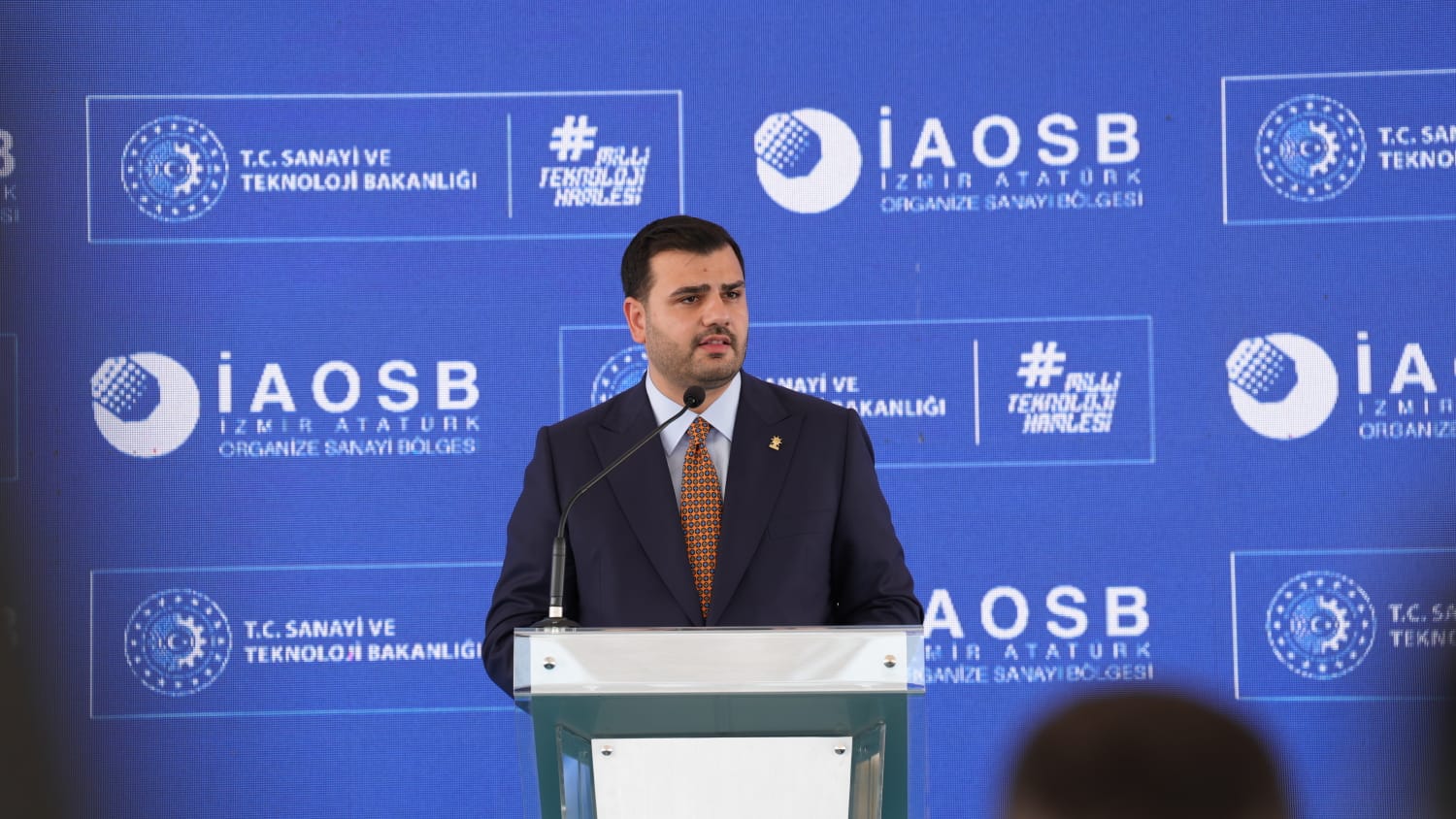 Artık İstanbul aktarması bitiyor: O proje dünyayı doğrudan İzmir'e bağlayacak!