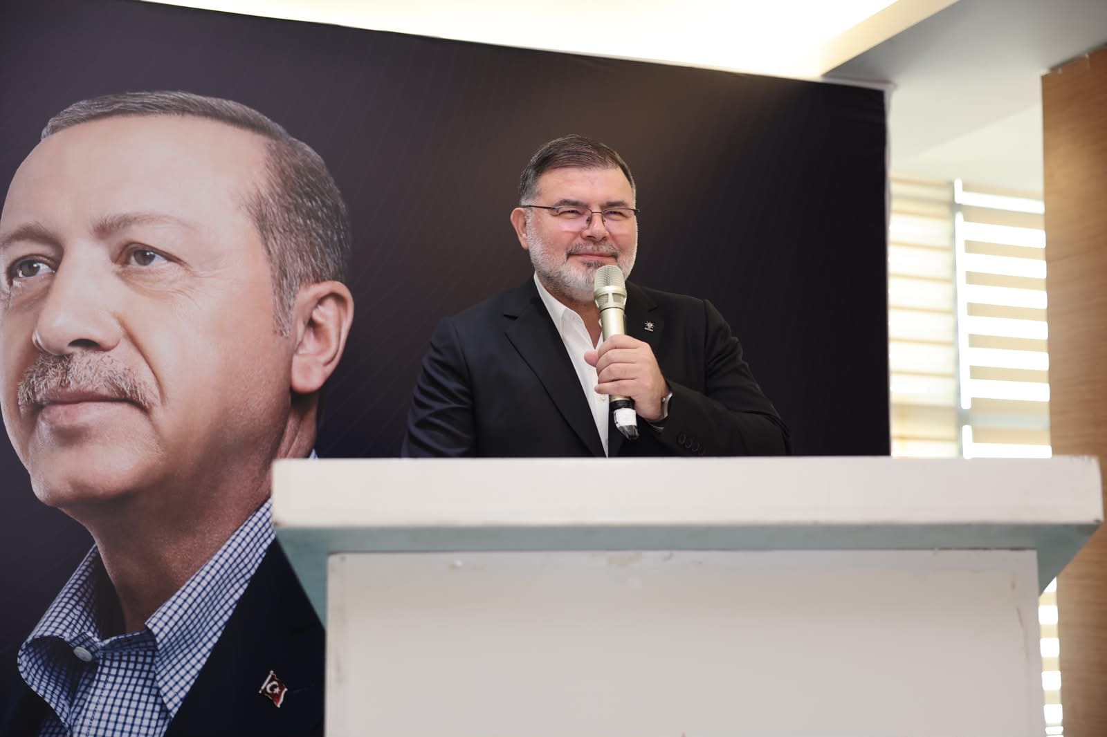 AK Parti İzmir İl Başkanlığı'ndan 'Vefa' buluşması: Bilal Saygılı gündemi değerlendirdi