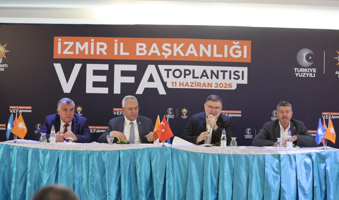 AK Parti İzmir İl Başkanı Bilal Saygılı ev sahipliğinde, eski