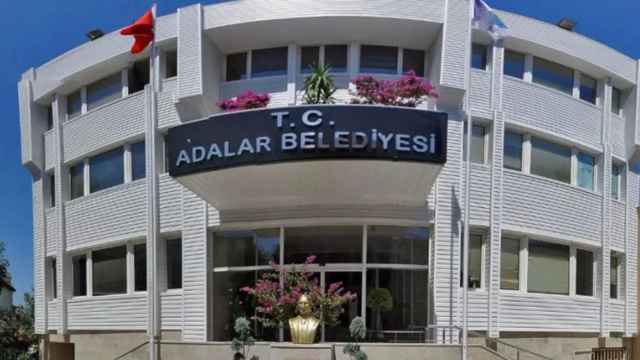 İstanbul Anadolu Cumhuriyet Başsavcılığı tarafından yürütülen büyük bir yolsuzluk ve
