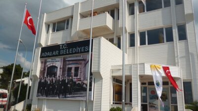 İstanbul Adalar Belediyesi’ne yönelik düzenlenen operasyonda, 19 Haziran'dan bu yana