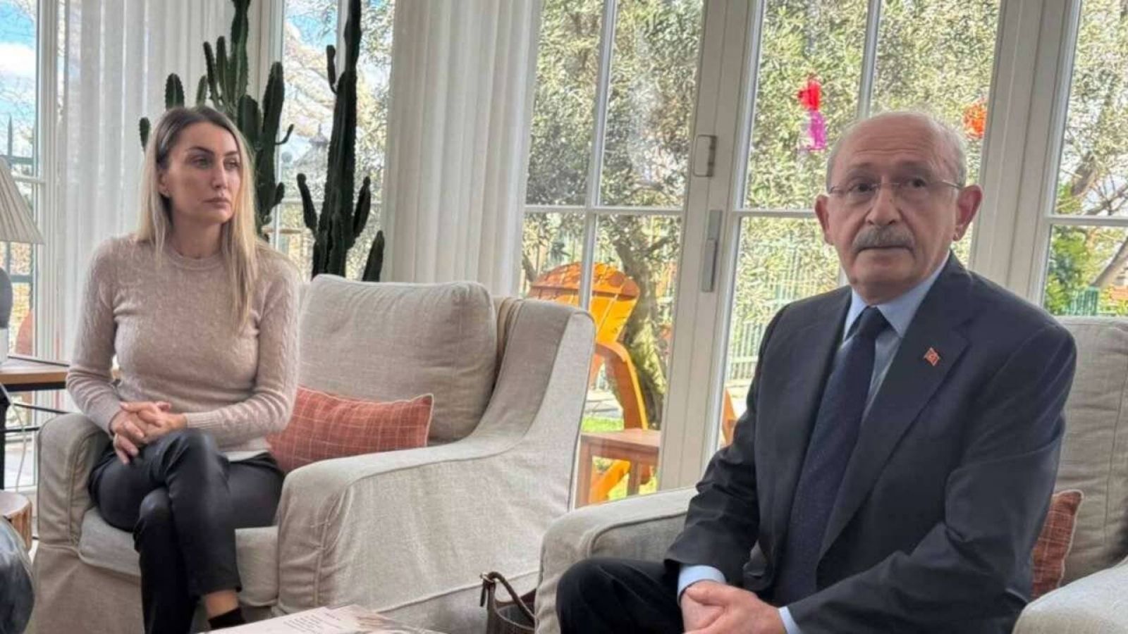 Kurultay kararıyla koltuğuna dönen Kılıçdaroğlu'nun, Ekrem İmamoğlu ve Özgür Özel