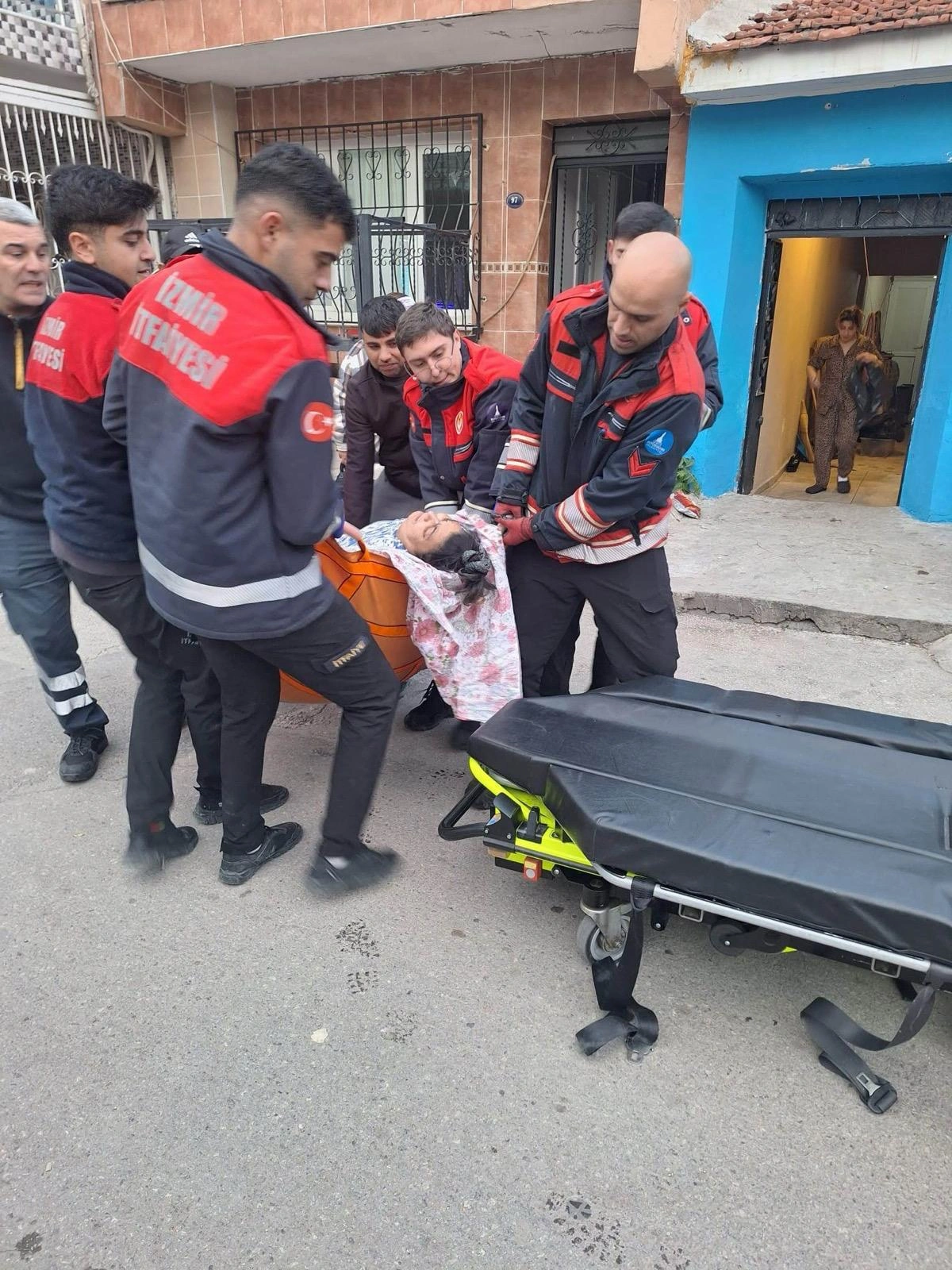 Babalar Günü’nde aynı üniformada iki kuşak: Ateşe karşı omuz omuza