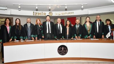 2024-2026 dönemi İzmir Barosu Başkanı Av. Sefa Yılmaz ve yönetim