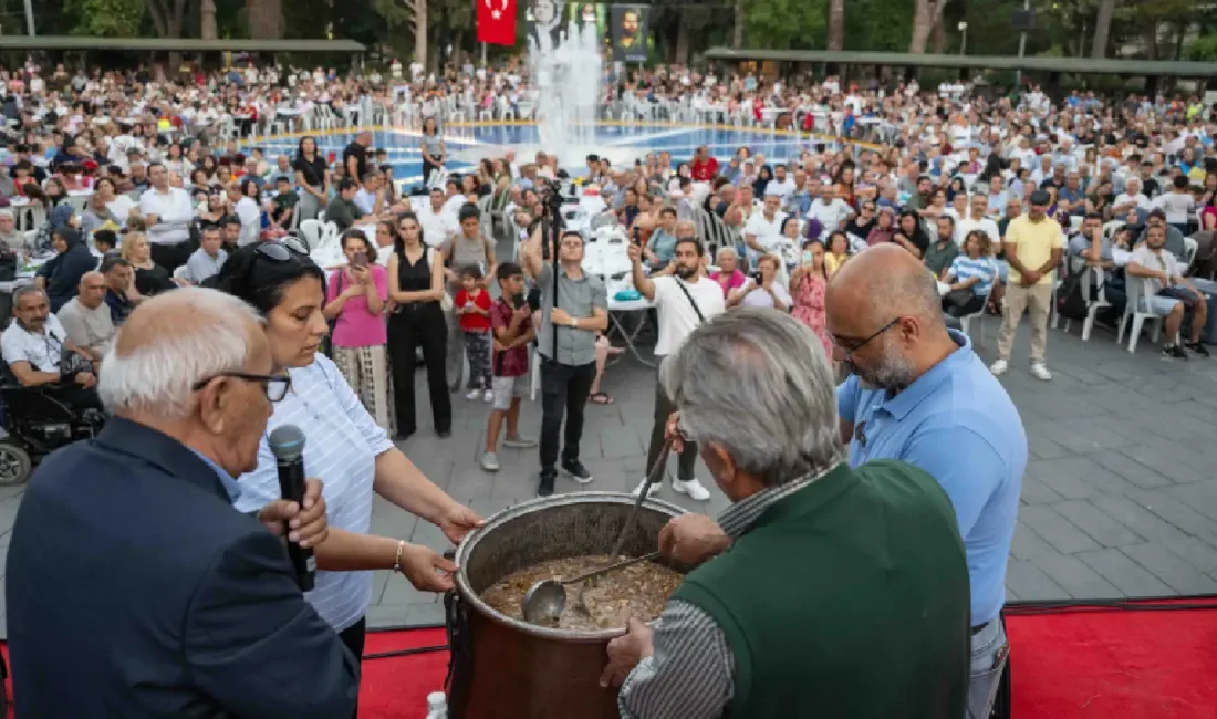 Irk, din, dil ve cinsiyet ayrımı gözetmeksizin binlerce Bornovalı aynı