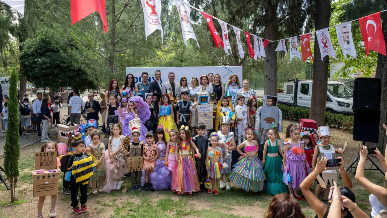 Bornova’nın kalbi çevre için attı: Büyükpark’ta büyük buluşma!