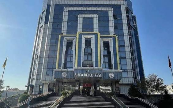 Buca Belediye Başkanı Görkem Duman'ın tutuklanıp İçişleri Bakanlığı tarafından görevden