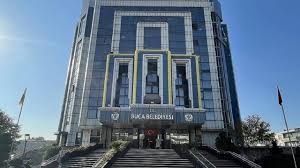İzmir merkezli yasa dışı mali işlemlere yönelik yürütülen Buca Belediyesi