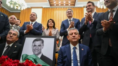 Cumhuriyet Halk Partisi'nde salı günkü grup toplantısı öncesinde tırmanan liderlik