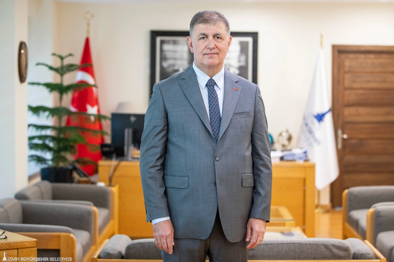 İzmir’de siyasi deprem: Başkan Cemil Tugay CHP’den istifa etti
