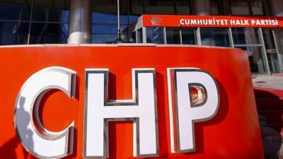 Cumhuriyet Halk Partisi (CHP) Merkez Yönetim Kurulu, aralarında Grup Başkanvekilleri
