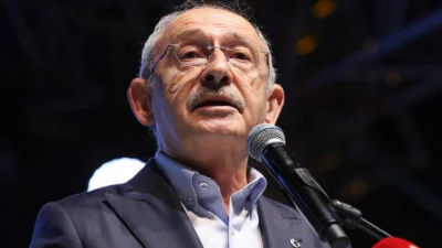 Gürsel Erol, Engin Altay ve Ali Öztunç’tan oluşan CHP heyeti,