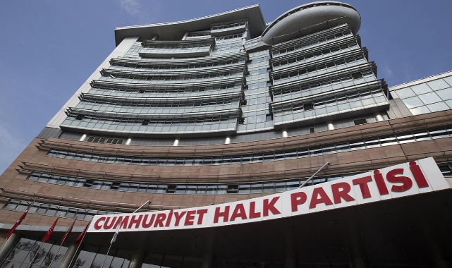 CHP’de yargının "mutlak butlan" kararı sonrası tırmanan yetki krizinde, seçilmiş