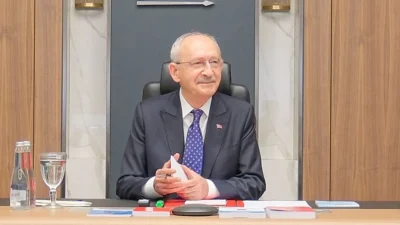 Ankara Bölge Adliye Mahkemesi'nin kararının ardından CHP Genel Başkanlığı görevini