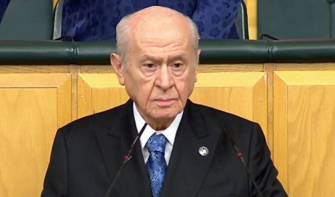MHP Genel Başkanı Devlet Bahçeli, TBMM Grup Toplantısı'nda gündemi sarstı.