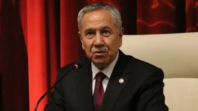 Eski TBMM Başkanı Bülent Arınç, CHP'deki mutlak butlan krizine dair