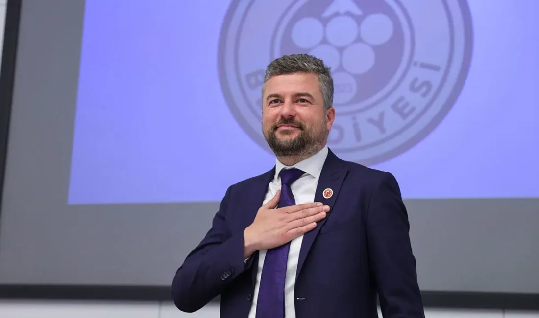 İzmir Buca Belediyesi’ne düzenlenen operasyonda Belediye Başkanı Görkem Duman gözaltına