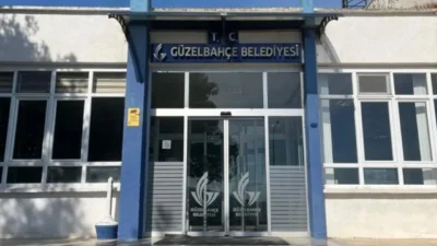 Güzelbahçe Belediye Başkanı Mustafa Günay'ın tutuklanarak görevden uzaklaştırılmasının ardından, yeni