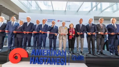 Koç Healthcare bünyesinde Balçova'da kurulan 192 yatak kapasiteli İzmir Amerikan