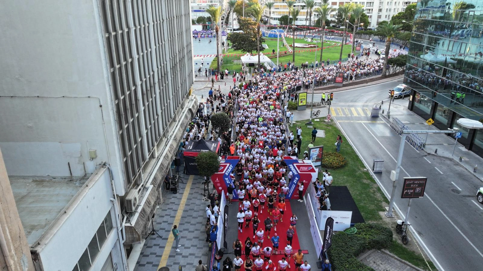 "Kurtuluş şehrinde zafer senin elinde!" İzmir Yarı Maratonu için kayıt heyecanı başladı