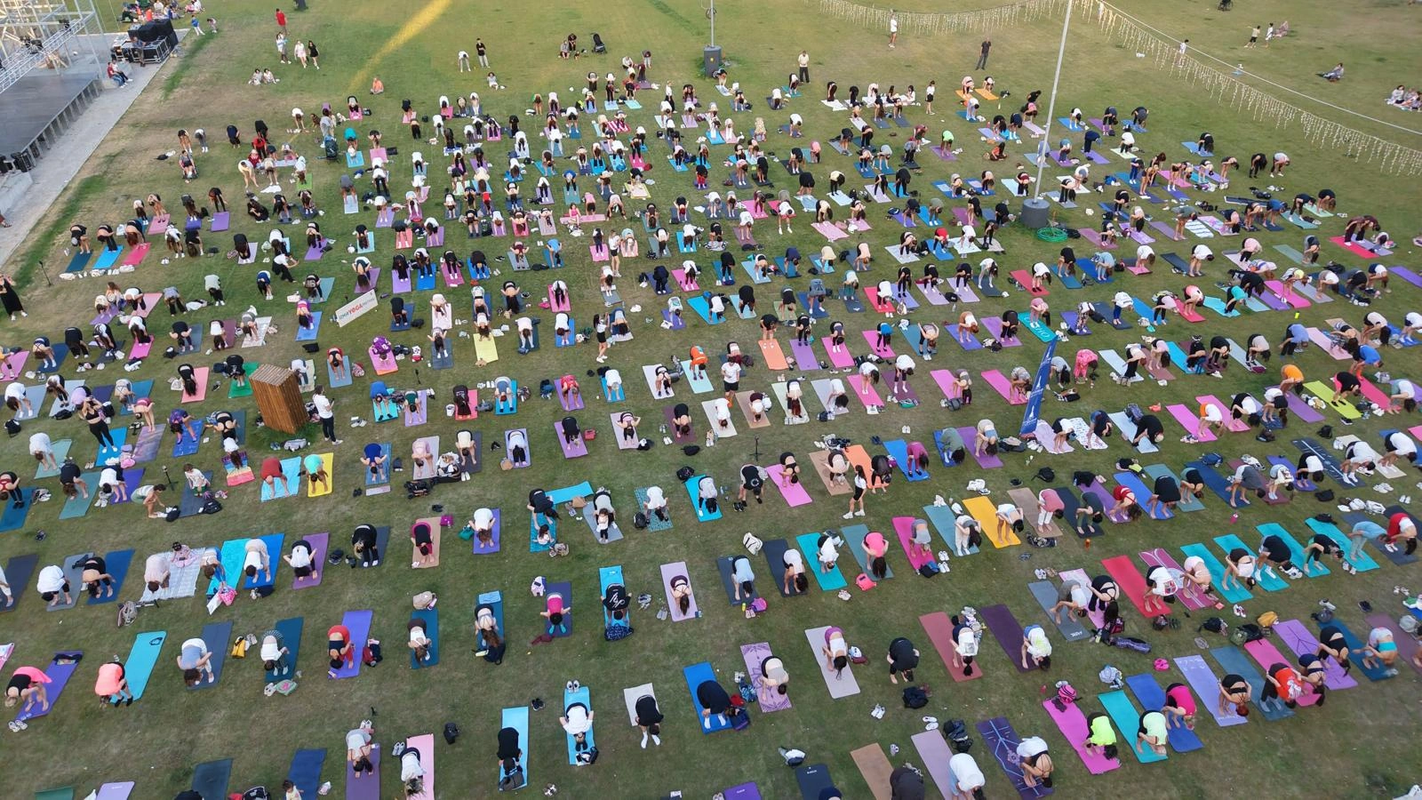 Kültürpark’tan sonra şimdi de Körfez’de! İzmir’de Dünya Yoga Günü için sıra dışı hamle 2 Kültürpark’tan sonra şimdi de Körfez’de! İzmir’de Dünya Yoga Günü için sıra dışı hamle