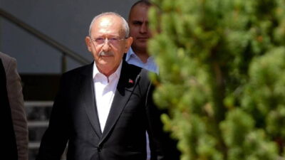 CHP Genel Başkanı Kemal Kılıçdaroğlu, parti içinde tırmanan yetki tartışmalarının