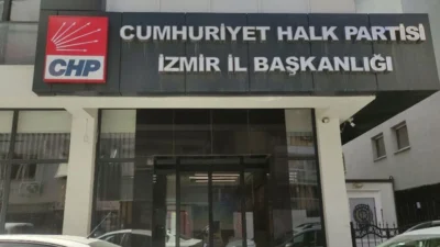 CHP’deki liderlik düğümü İzmir’de operasyonel bir safhaya taşındı. İl Başkanı