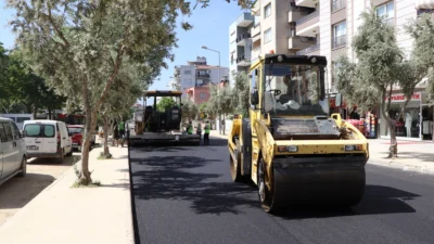 İzmir Büyükşehir Belediyesi kentin önemli altyapı projelerini bir bir hayata