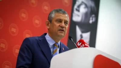 CHP’de mahkeme kararı sonrası tırmanan liderlik mücadelesinde Meclis ayağındaki belirsizlik
