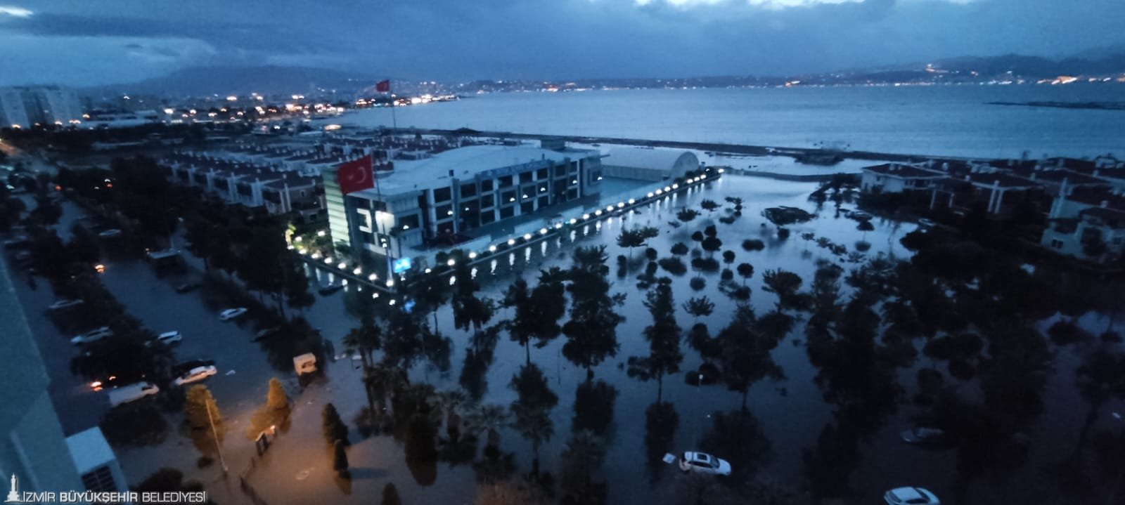 İzmir için 'korkutan senaryo': Deniz seviyesi 1.7 metre yükselecek
