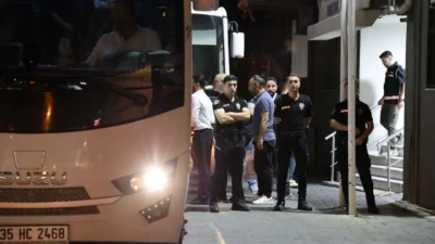 Seferihisar Belediyesi’ne yönelik yürütülen rüşvet soruşturması kapsamında gözaltında bulunan Belediye