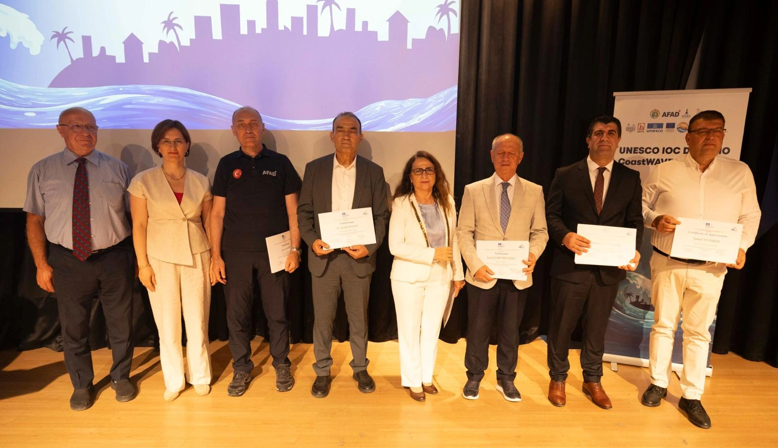 UNESCO’dan Seferihisar’a “Tsunamiye Hazır Kent” tescili 2 UNESCO’dan Seferihisar’a “Tsunamiye Hazır Kent” tescili