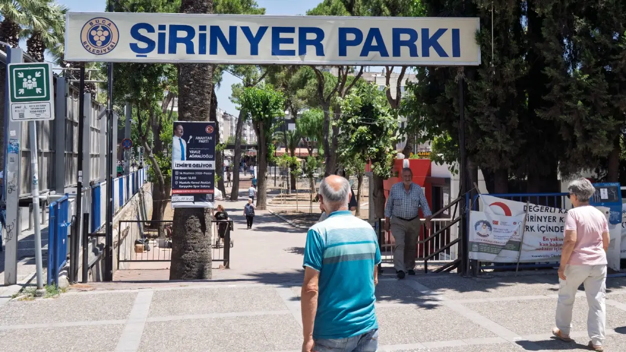 İzmir Büyükşehir Belediyesi, Buca’nın simge yeşil alanlarından Şirinyer Parkı’nda kapsamlı