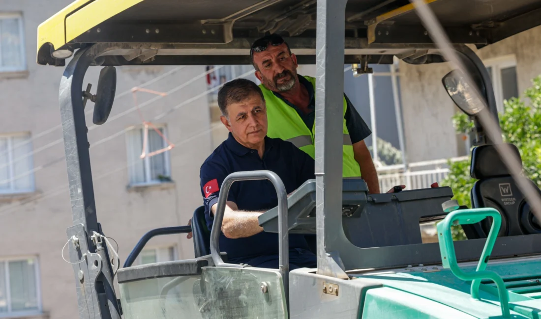 İzmir Büyükşehir Belediye Başkanı Dr. Cemil Tugay, yaz aylarında kent